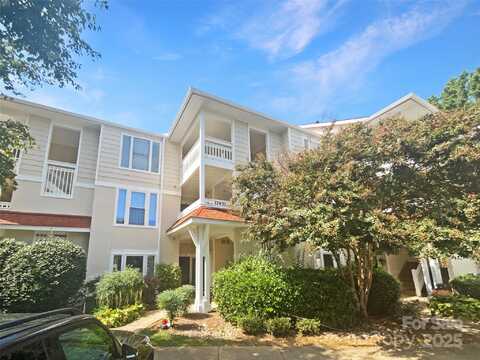 17931 Kings Point Drive unit: G, Cornelius, NC 28031