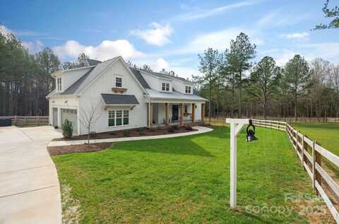 1011 Three Lakes Trail, Waxhaw, NC 28173