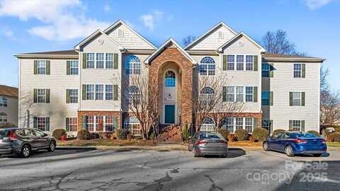 135 James Road, High Point, NC 27265