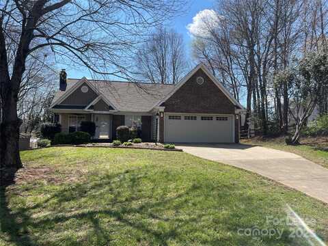 7118 Hunters Bluff Drive, Denver, NC 28037