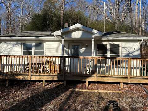 9 Anessa Kay Lane, Waynesville, NC 28786