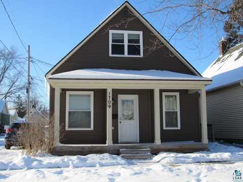 1709 Baxter Ave, Superior, WI 54880