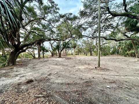 Sunset Point Dr, Cedar Key, FL 32625