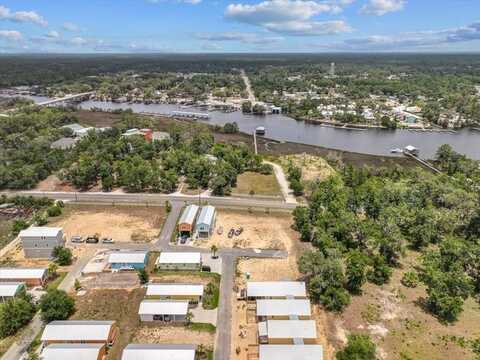 1 290th Ave, Steinhatchee, FL 32359