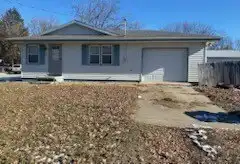 209 Market Avenue SW, Mitchellville, IA 50169