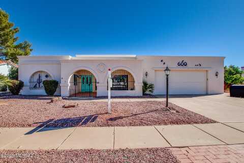 600 N Abrego Drive, Green Valley, AZ 85614