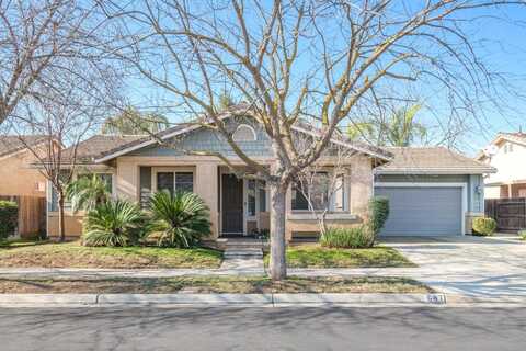 687 Apple Avenue S, Reedley, CA 93654