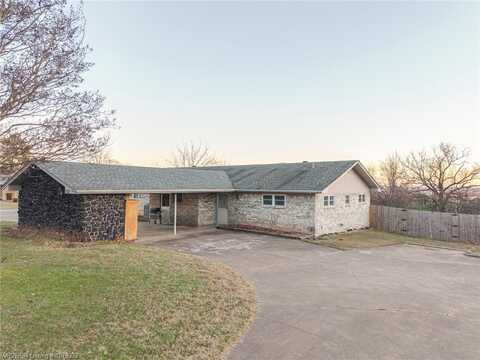 1100 Murta ST, Van Buren, AR 72956