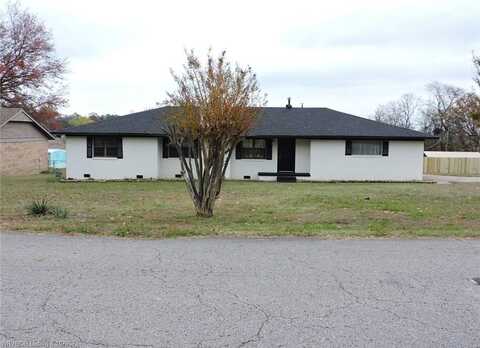 720 N 9th ST, Van Buren, AR 72956