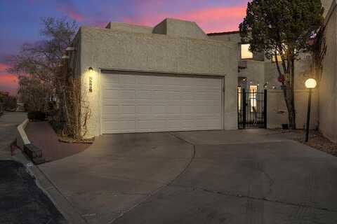 582 EASTLAKE Drive SE, Rio Rancho, NM 87124