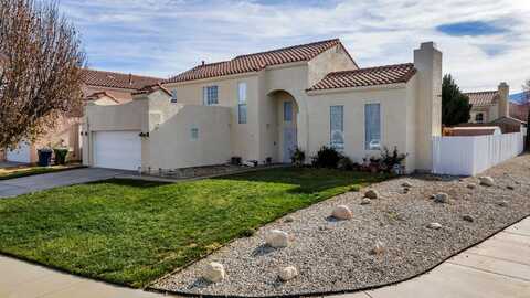 3744 Hollowglen Drive, Palmdale, CA 93550