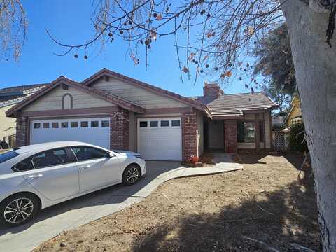 3122 Softwood Court, Lancaster, CA 93536