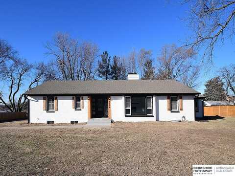 3606 N 204 Street, Elkhorn, NE 68022