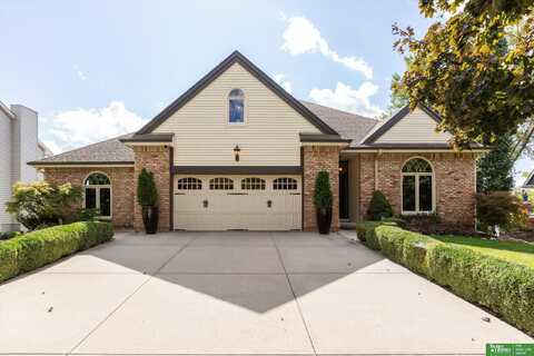 76 Ginger Woods Terrace, Valley, NE 68064