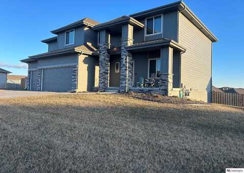 7711 S 195th Avenue, Gretna, NE 68028