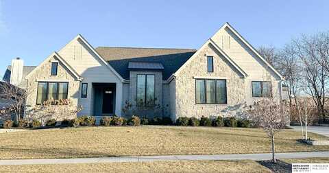 2011 S 208th Street, Elkhorn, NE 68022