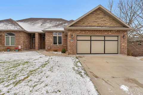 3224 W Sunset Street, Springfield, MO 65807