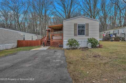 8 Joyce Street, Moosic, PA 18507