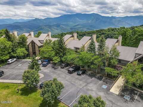 1130 Ski View Drive, Gatlinburg, TN 37738