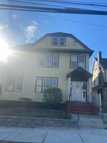 574 11th Ave, Paterson, NJ 07514