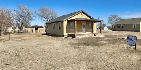 503 E 5th St, Hays, KS 67601