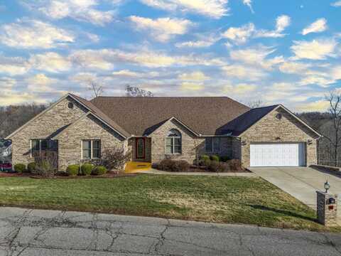 5 Twin Oaks Drive, Huntington, WV 25701