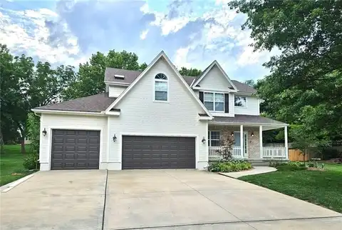 4316 SE Seattle Slew Drive, Lees Summit, MO 64082