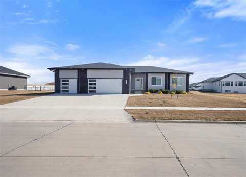 1408 Heartland St., Fairfax, IA 52228