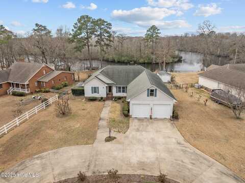 108 Arbor Drive, Washington, NC 27889