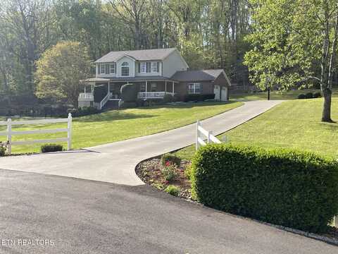 170 Cross Creek Private Lane, Lenoir City, TN 37771