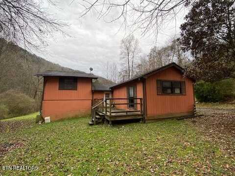 984 Frost Bottom Rd, Oliver Springs, TN 37840