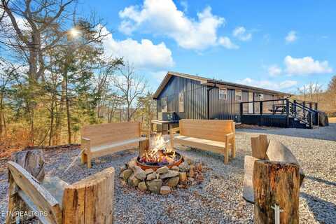3003 Crestview Court, Sevierville, TN 37862