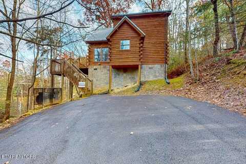 1820 Beach Front Drive, Sevierville, TN 37876