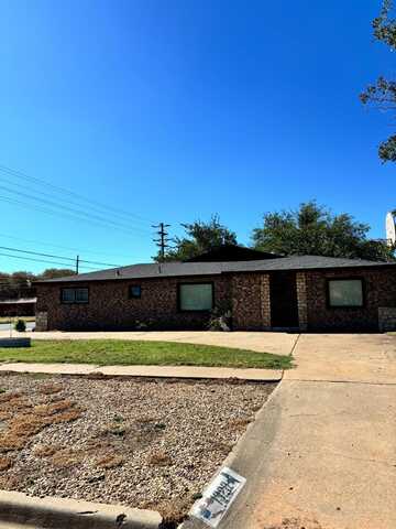 1320 E Reppto Street, Brownfield, TX 79316