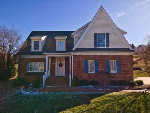 208 Flippin Circle, Blacksburg, VA 24060