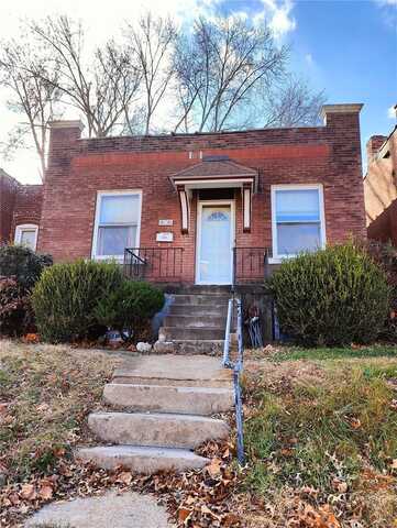 606 Fassen Street, Saint Louis, MO 63111