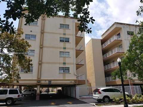 2008 Jackson St, Hollywood, FL 33020