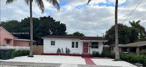 570 NE 132nd St, North Miami, FL 33161