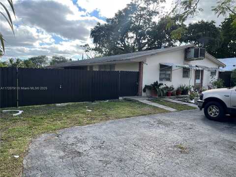 6310 SW 25th St, Miramar, FL 33023