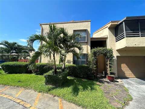 3031 W Missionwood Ln, Miramar, FL 33025