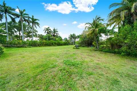 Undetermined 213th Avenue, Unincorporated Dade, FL 33034
