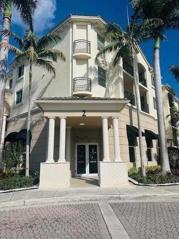2114 Renaissance Way, Boynton Beach, FL 33426