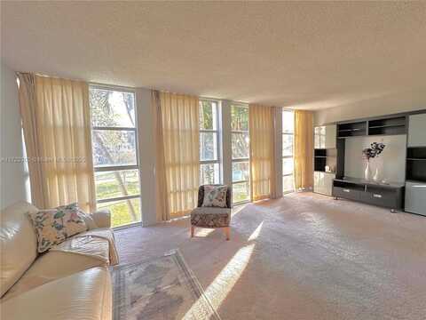 2001 Atlantic Shores Blvd, Hallandale Beach, FL 33009