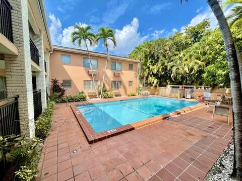 218 Santillane Ave, Coral Gables, FL 33134