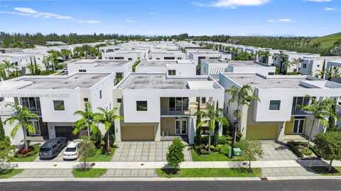 7457 NW 101st Ave, Doral, FL 33178