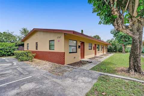 2741 NW 1st St, Pompano Beach, FL 33069