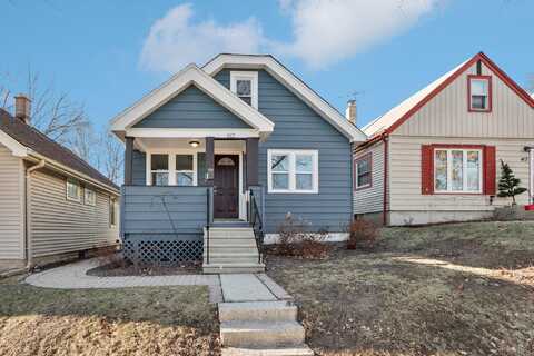 417 S 67 St, Milwaukee, WI 53214