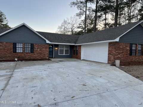 130 Bent Creek Drive, Brandon, MS 39047