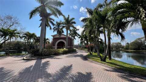 10263 GANDY BOULEVARD N, Saint Petersburg, FL 33702