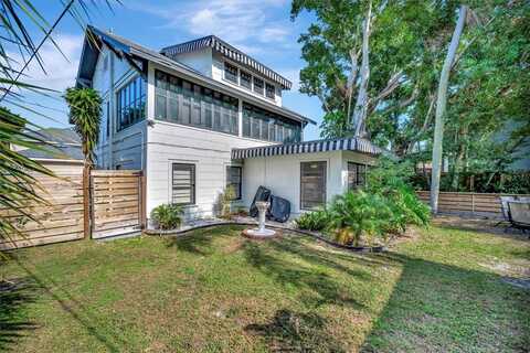 421 11TH AVENUE NE, Saint Petersburg, FL 33701